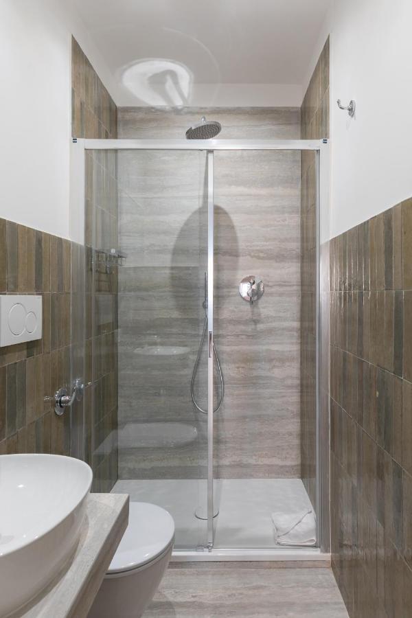 Charming Frattina - 2 Bathrooms New Appartement *